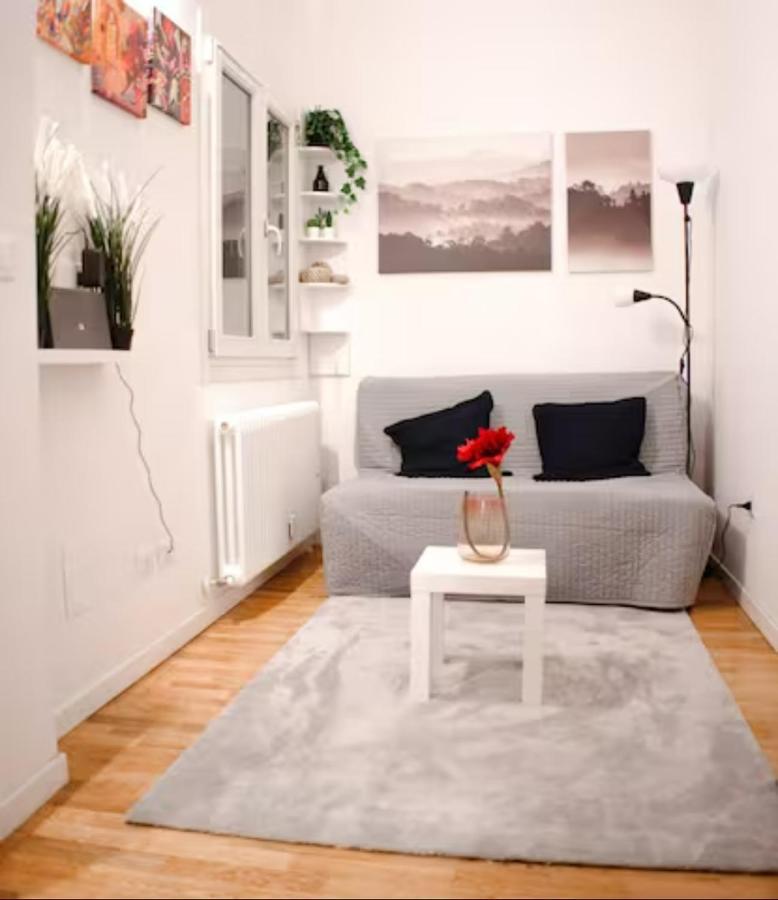 Accogliente Loft In Palazzo Storico Centrale โบโลญญา ภายนอก รูปภาพ